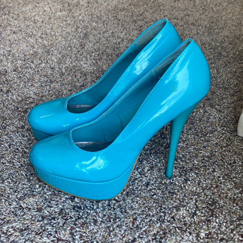 Charlotte Russe Turquoise/Blue Heels Stilettos